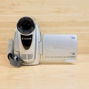 Canon ZR200 Digital Video Camcorder MiniDV Made in Japan Tested Bundle